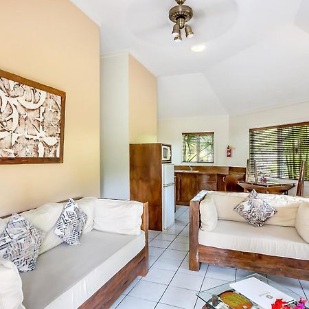 Crown Beach Resort & Spa (Adults Only) Rarotonga Exterior foto